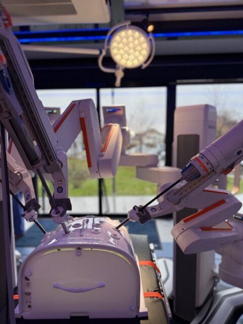 HUGO™, LA CHIRURGIE DE DEMAIN